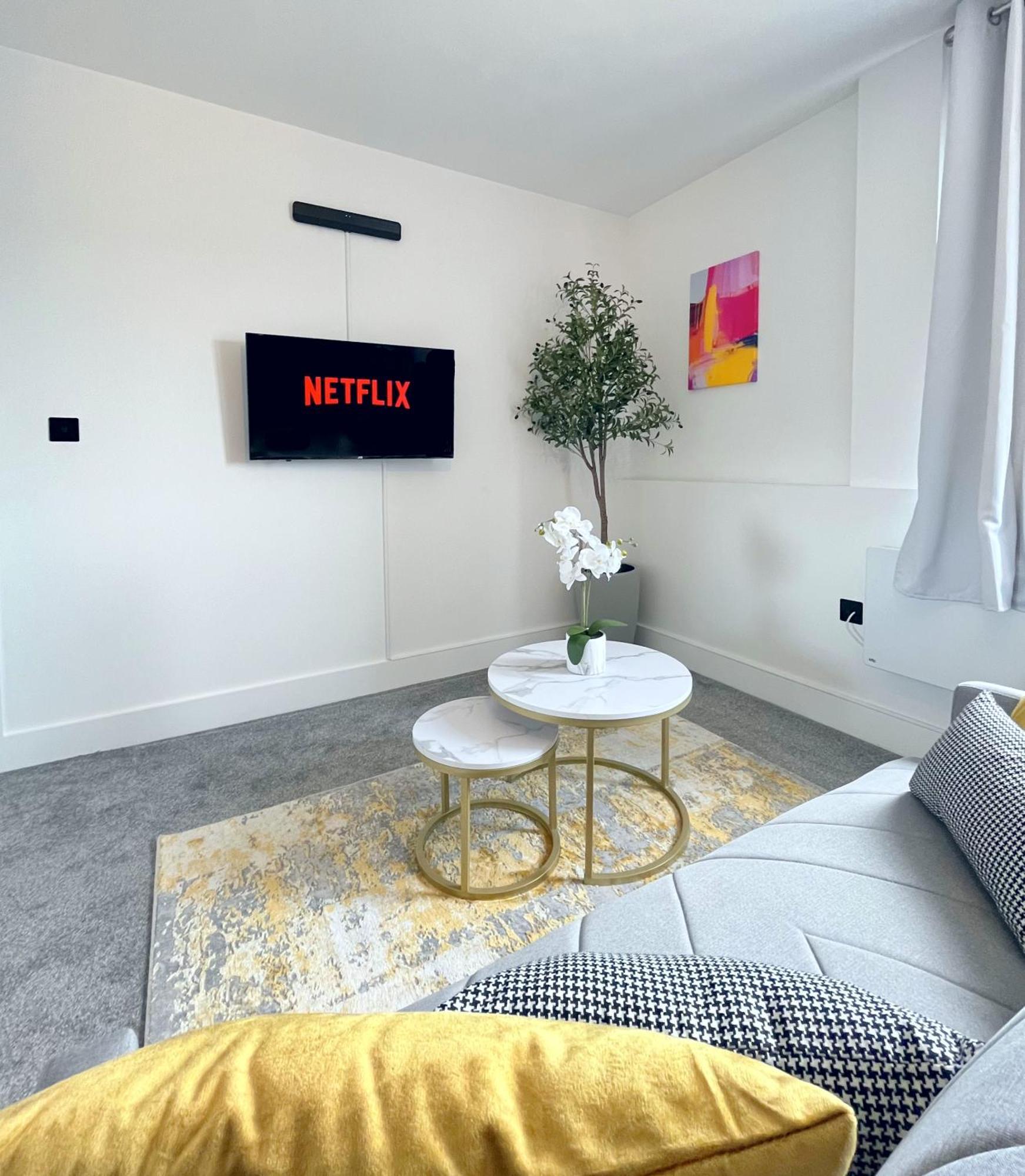 Luxury Norwich City Centre Apartment - Free Parking Exterior photo